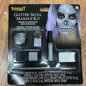 Brad new Spirit Glitter Skull make up Kit
